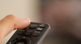 Cosa fa esattamente il tasto 123 sul telecomando: se lo usi si apre un mondo